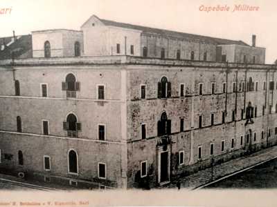 Venne innalzato tra il 1748 e il 1749 come casa della Missione dei padri Vincenziani, i quali erano anche conosciuti come �bobbisti� perch� a Bobbio, in provincia di Piacenza, avevano una grossa comunit�. Da qui il particolare soprannome dell�edificio, in passato conosciuto come �u Bebbone�